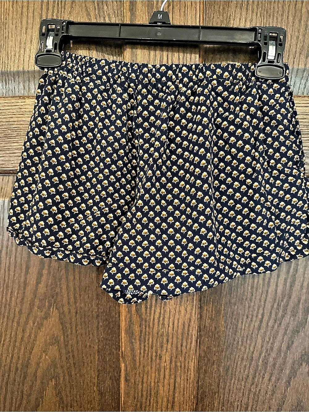Brandy Melville Floral Elastic Waist Shorts in Blue & Yellow Size Medium